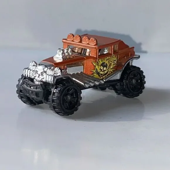 Hot Wheels Baja Bone Shaker 8/10 Diecast Truck 91/365 HW Daredevils 2015 Orange - Picture 6 of 13